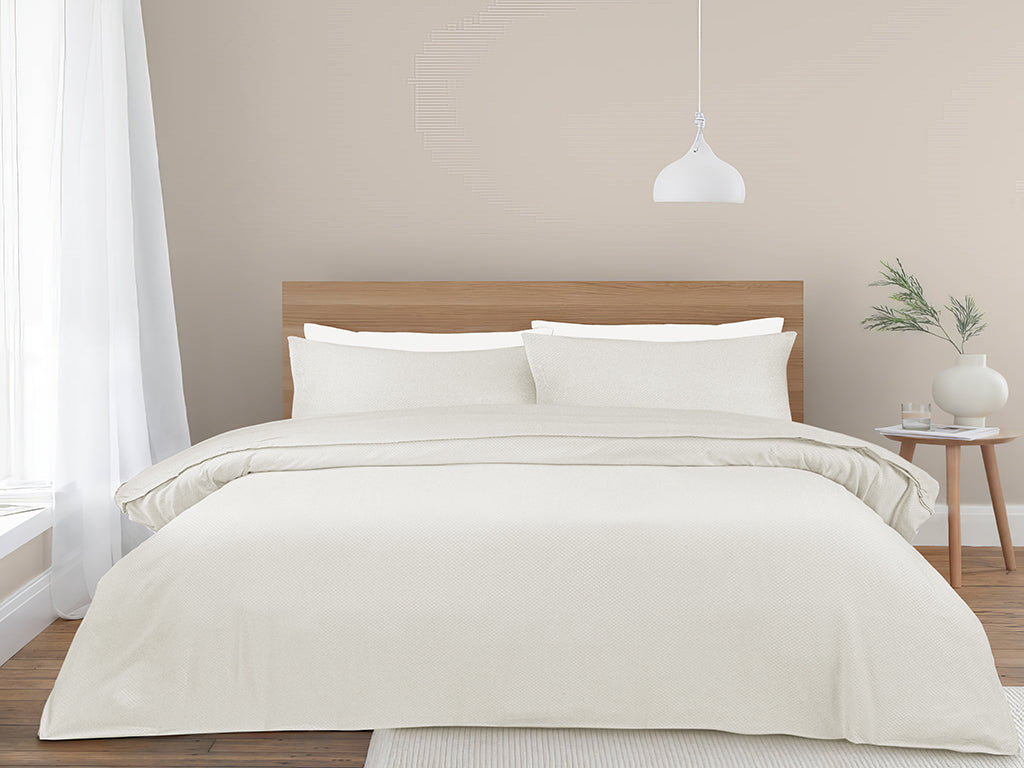 Embossed Duvet Cover Model EQMF