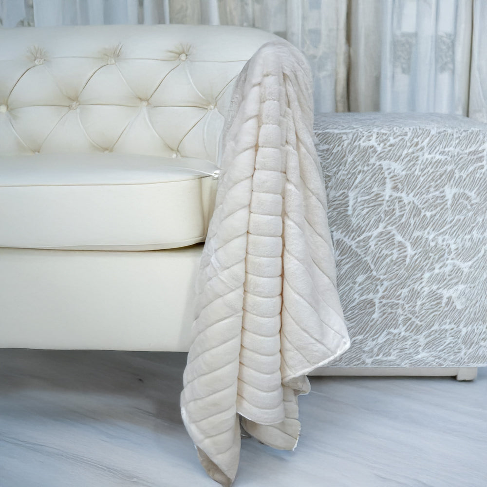 Pacha Home THROW 130X170 CM  Model DIANA