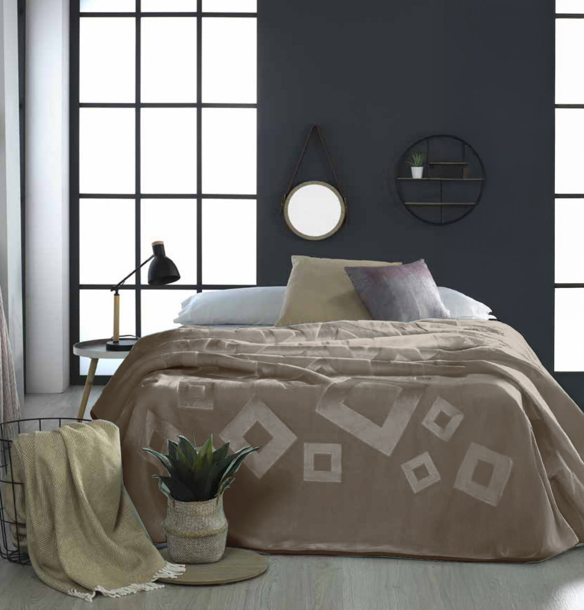 Mora Signature ENGRAVED Blanket Model 986