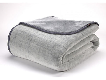 MORA ALASKA BLANKET MODEL 758