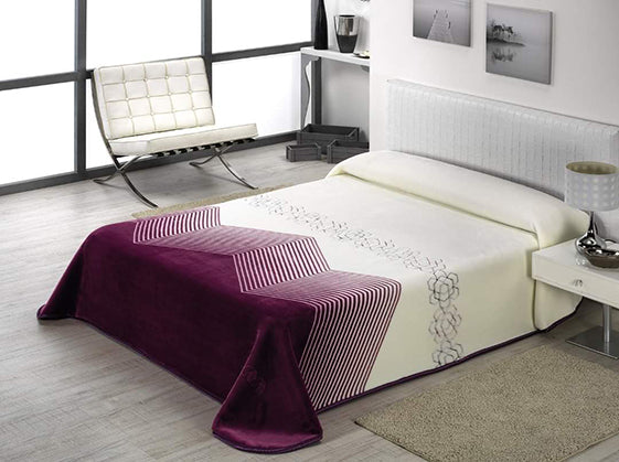 Mora GOLD Digital Embroidery Blanket Model B89