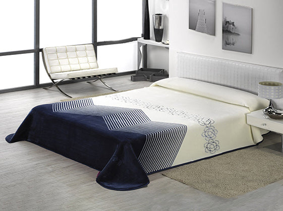 Mora GOLD Digital Embroidery Blanket Model B89
