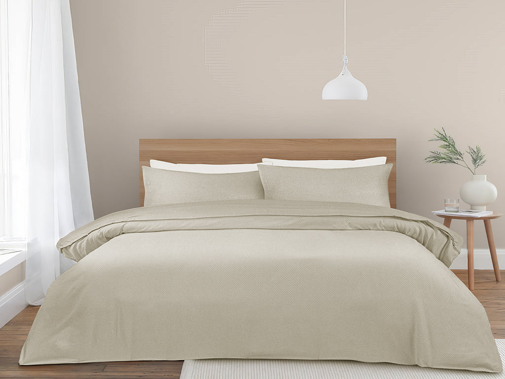 Embossed Duvet Cover Model EQMF