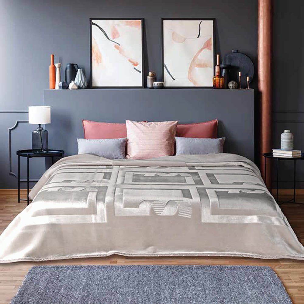 Mora FIRST CLASS ENGRAVED Blanket Model M30