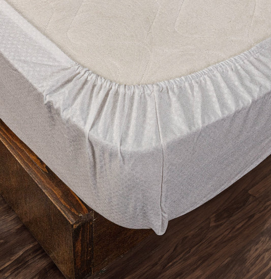 Embossed Bedsheet Set Fitted Model EFMF