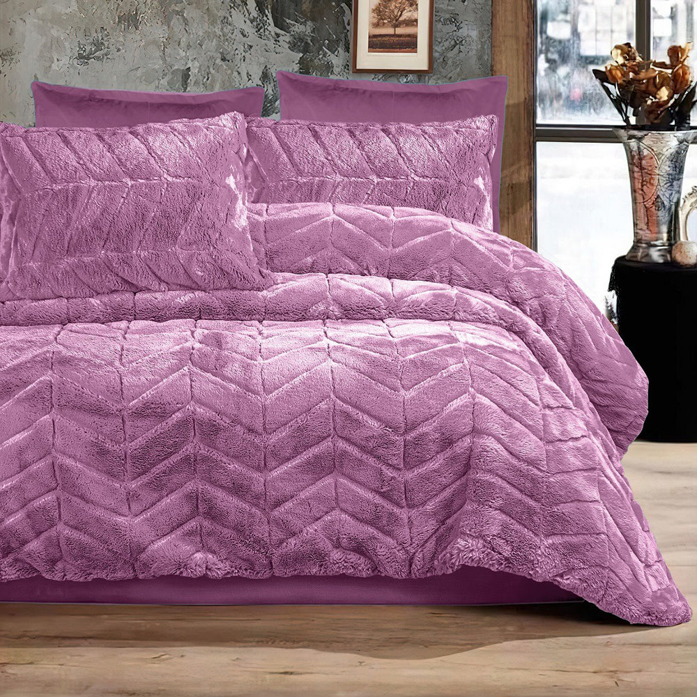 Dream Bed Quilt Fur Model LALA -Size 245*260 +2 Pillow Case