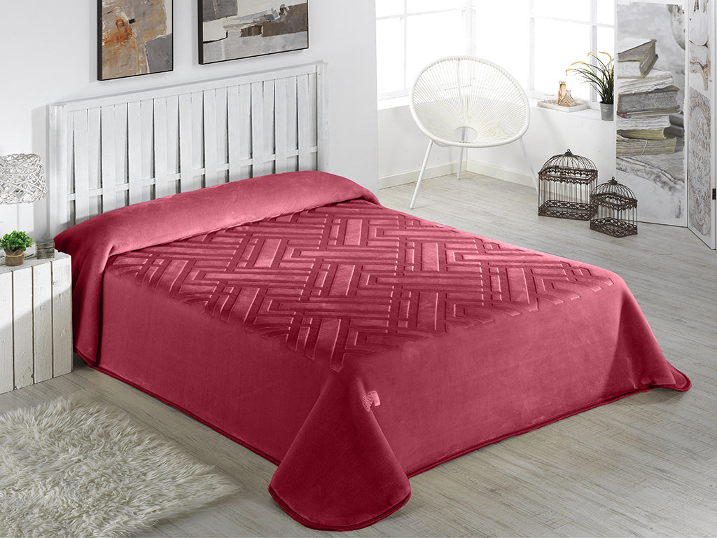 Mora Engraved Blanket Model F93