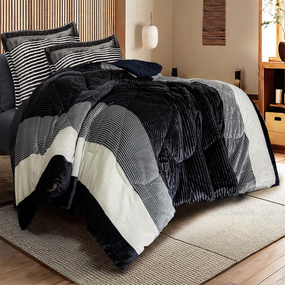 Printed Stripes Comforter