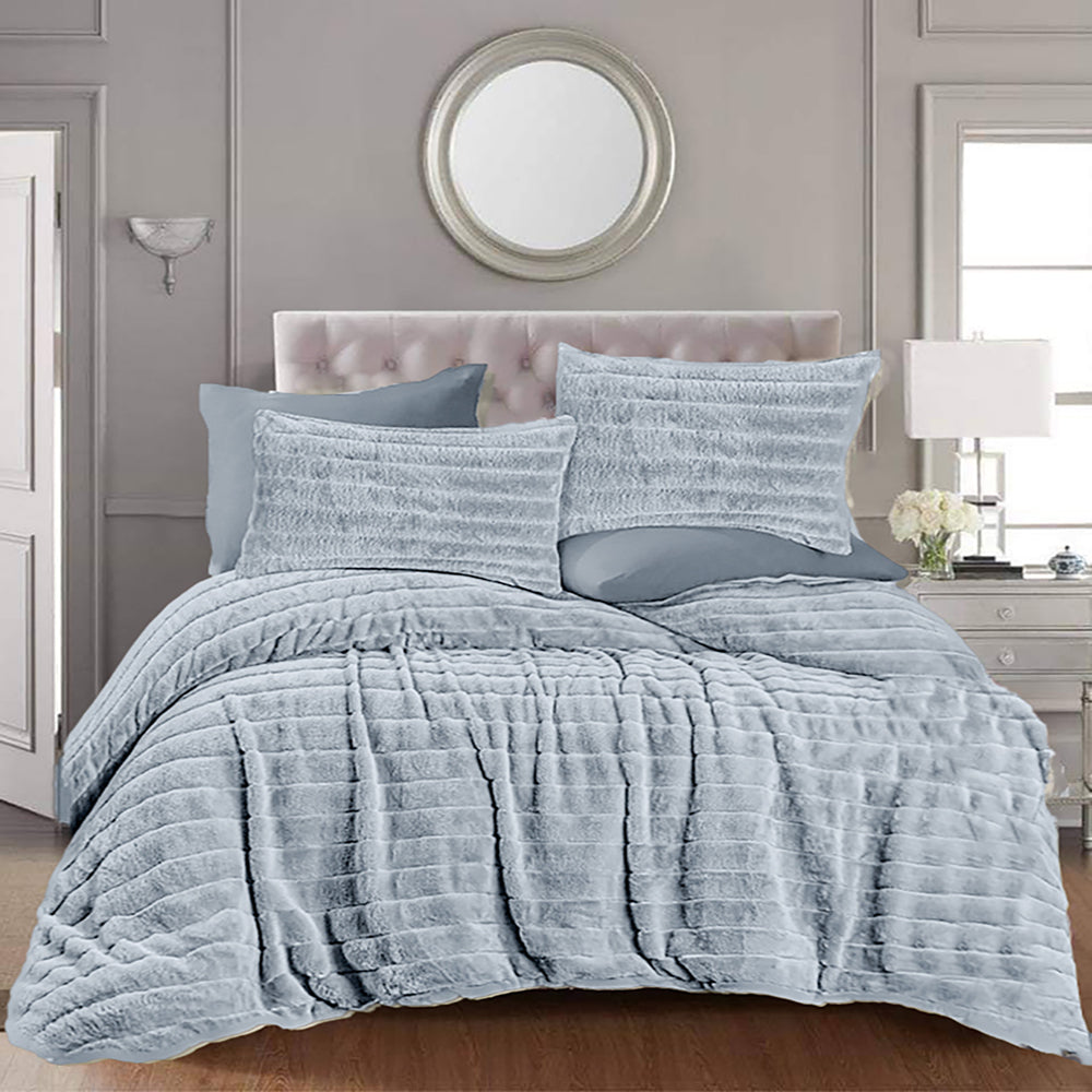 Pacha Home Quilt Fur  Model DIANA